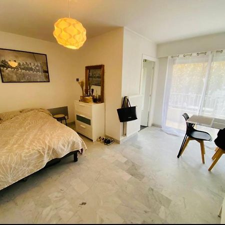 Joli Studio Avec Terrasse Apartment Nice Ngoại thất bức ảnh