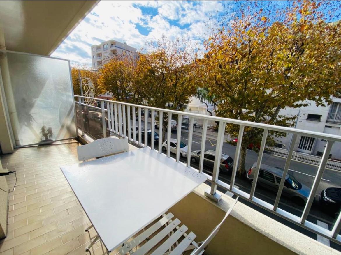 Joli Studio Avec Terrasse Apartment Nice Ngoại thất bức ảnh
